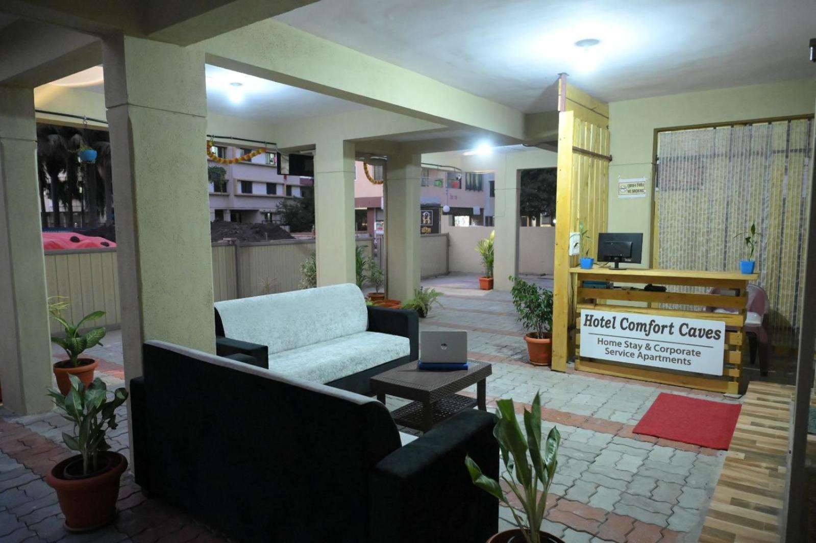 Hotel Comfort Caves Nashik Exteriör bild